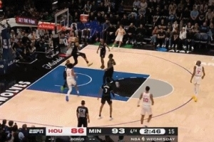 这球硬气！申京掩护后下顺 接球起飞单臂暴力隔扣戈贝尔！ - 资讯配图