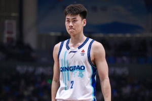 最强二轮秀!王睿泽10中6拿到17分4助 三分6中3 - 资讯配图