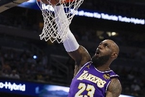 现役50+俱乐部！榜首两位数优势领跑 仅4人次数上双 KD竟无缘前3 - 资讯配图