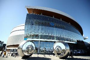 热情不减！勇士主场连续600场门票售罄 延续队史最长纪录 - 资讯配图