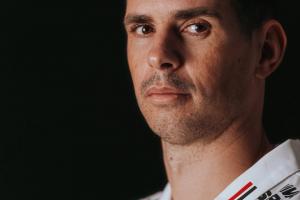 退役倒计时！巴媒：奥斯卡与圣保罗解约达协议，放弃近7000万薪资 - 资讯配图