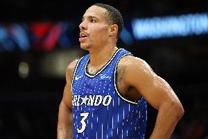 稳定发挥！贝恩出战35分钟 11中6&8罚全中砍下23分6助攻 - 资讯配图