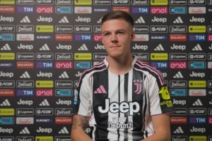 全市场：尤文新援霍尔姆恢复参加部分合练，此前遭遇比目鱼肌损伤 - 资讯配图