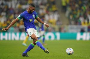 布雷默:法国是最强的国家队之一,我们表现很好但很遗憾没能获胜 - 资讯配图