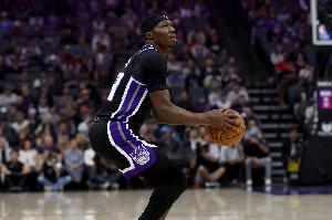 三分很帅!普洛登12中8&三分10中6得23分 得分&三分均生涯新高 - 资讯配图