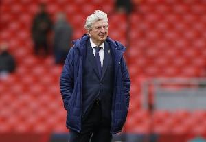 78岁老帅出山！记者：霍奇森将出任英冠布里斯托尔城主帅至赛季末 - 资讯配图