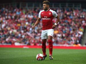 张伯伦：当初不想离开阿森纳，但一直踢不上中场没办法只能走 - 资讯配图