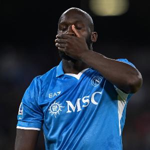 安莎社:卢卡库没有归队让那不勒斯感到意外,已经在内部引发不满 - 资讯配图