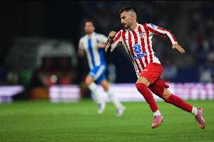 巴尔韦德红牌判罚是否公平?巴埃纳:我和俱乐部的观点完全一致 - 资讯配图