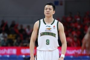 潜力赛-张陈治锋7分4板2助 姜宇星6分1板 辽宁击败广州 - 资讯配图