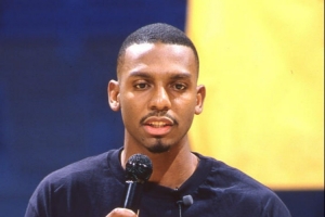 皮尔斯:乔丹说得太对了 GOAT该分时代 把便士放远古他就是GOAT - 资讯配图