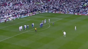 最喜欢的进球？贝克汉姆：对希腊那个，每次回看都有难以置信感觉 - 资讯配图