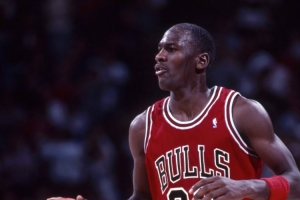 蒂格:篮球对乔丹太简单了 让我休息4个月再复出 我早变成垃圾了 - 资讯配图