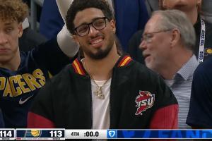 不演了！内姆哈德0.4秒发球直接命中！被吹违例完成自杀？？？ - 资讯配图