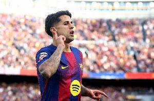 罗马诺：巴萨已和门德斯开始讨论留下坎塞洛，球员明确不想回新月 - 资讯配图