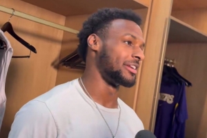 布朗尼分享趣闻：14年在迈阿密单挑赢老詹 他把家门口篮板砸坏了 - 资讯配图