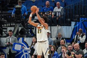 穆雷本赛季投进222记三分 超越小波特 创队史单赛季纪录 - 资讯配图