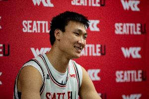 直播吧:山西透露 曾在美国打球的淡厚然通过体测后将出战CBA比赛 - 资讯配图