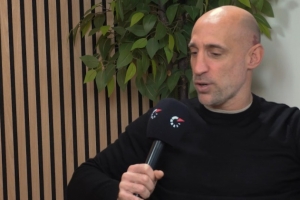 萨巴莱塔：相信阿根廷能卫冕世界杯，想看梅西回巴萨完成最后一舞 - 资讯配图