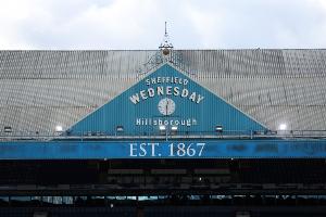 记者：谢周三的收购案即将完成，收购方与EFL的会面很顺利 - 资讯配图