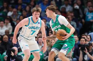 基德谈最佳新秀之争：弗拉格打出了历史性新秀赛季 他是最佳人选 - 资讯配图