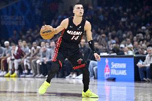 这场贼坑！希罗全场不在状态 出战31分钟13投仅4中&三分4中1 - 资讯配图