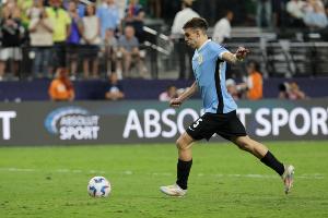 乌加特:就整体而言,球队精神面貌焕然一新,但仍有细节亟待完善 - 资讯配图