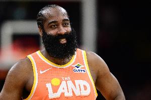 哈登令骑士变争冠队加兰赴快船复苏 双赢交易之外别忽视另一运作 - 资讯配图