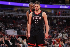 帕金斯：火箭需要一个更衣室领袖 申京的防守还要变得更好 - 资讯配图