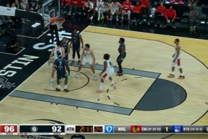 高度压制！混音罚球不中 杨瀚森1抢2轻舒猿臂补扣拿分 - 资讯配图