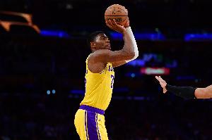 雷迪克:八村的体型和拉开空间的能力对我们非常重要 - 资讯配图