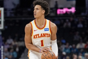 无奈输球！杰伦·约翰逊21投9中&罚球6中6空砍29分6板6助1断1帽 - 资讯配图