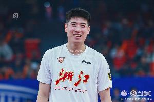 媒体人:程帅澎加时独得6分 今天程帅澎的表现完全就是外援级 - 资讯配图