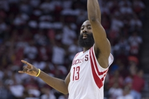 60+三双！帕金斯：别再说东契奇的表现前所未有 火箭登就曾做到过 - 资讯配图