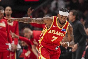 攻防俱佳！亚历山大-沃克14中7拿下27分5板8助4断 正负值+25 - 资讯配图