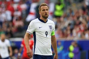 鲁尼:凯恩保持健康非常重要,他是英格兰赢得世界杯的关键先生 - 资讯配图