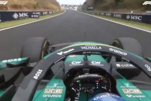 头哥人麻了！阿隆索完赛日本站，还剩5圈时被震到一度单手开车 - 资讯配图