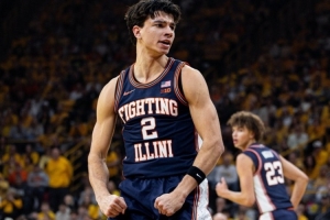 安德烈·斯托亚科维奇17分5板1断&晋级疯三四强 父亲佩贾现场祝贺 - 资讯配图