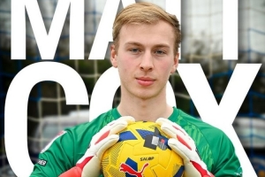 马修·考克斯:不会被转会传闻干扰,相信全力以赴终能获得机会 - 资讯配图