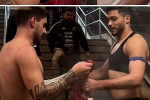 老队友！希门尼斯与鲁本·内维斯赛后互换球衣，两人曾在狼队共事 - 资讯配图