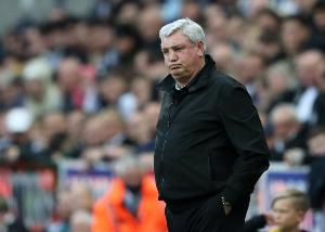 太阳报：布鲁斯外孙2年前夭折，促使英国政府推动法律改革 - 资讯配图