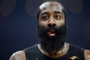 夏普：若哈登留在雷霆没去火箭 那他绝无可能场均36+9+8 - 资讯配图