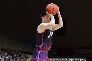 媒体人:程帅澎未来三四年凭借拼劲和投射能力 会是国家队的常客 - 资讯配图