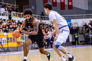 攻防全面开花 山东蜜獾主场战胜上海玄鸟拖入决胜局！ - 资讯配图