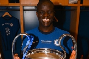 坎特迎来35岁生日，切尔西官推送祝福：生日快乐，坎特！ - 资讯配图