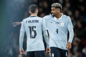 自豪！乌拉圭晒照：解释下，300万人口国家怎么培养出皇萨队长？ - 资讯配图