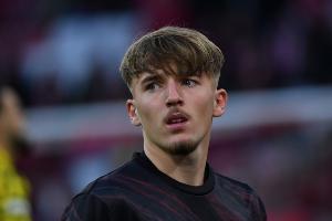 沃勒尔:卡尔德国队首秀表现很好,能否入选世界杯名单还需再观察 - 资讯配图