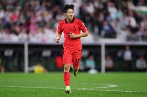 李刚仁：3次门柱若变成进球情况就不同，世界杯时要避免这种比赛 - 资讯配图