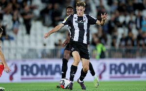 罗马诺：米兰签19岁安德烈·科斯蒂奇达协议，球员今天体检 - 资讯配图