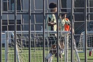 尊重！ESPN：C罗希望迷你罗随皇马梯队训练 弗洛伦蒂诺同意了请求 - 资讯配图